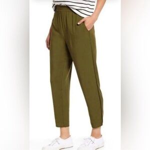 Madewell Cropped Dolphin Hem Lightweight Track Pants in Olive Green L NWT